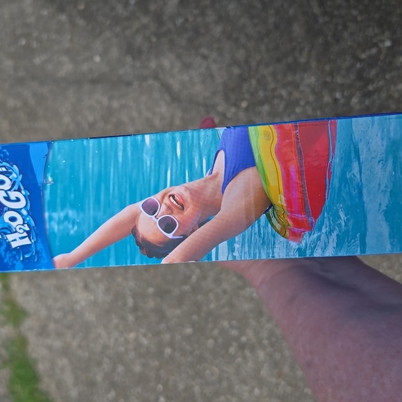 Bestway H2O Go! Rainbow Ribbon Tube - Picture 6 of 6
